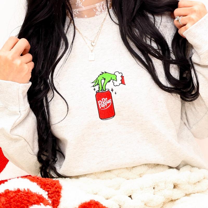 Embroidered Christmas Drink Sweatshirts Classic Womenswear Soft Long Sleeve Multicolor Crewneck for Winter Casual Everyday Wear Light Green Unisex