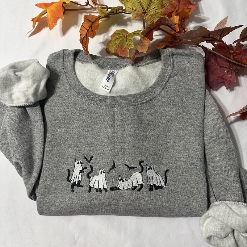 Ghost cat embroidered sweatshirt; Spooky season casual sweaters Casual Long Sleeve Tops